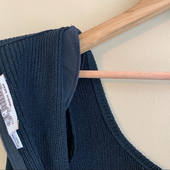 Vintage ST. JOHN Peplum Sweater V-Neck RELISTED - Picture 11 of 13